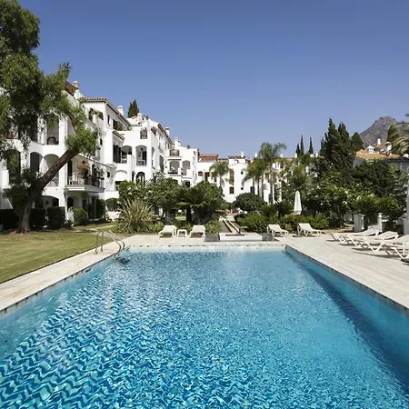 Senorio De Marbella - 3 Bedroom Penthouse By Finest Rentals *