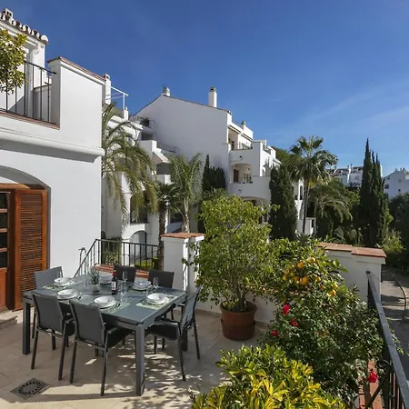 Senorio De Marbella - 3 Bedroom Penthouse By Finest Rentals Daire