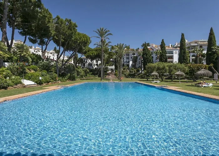 Lejlighed Senorio De Marbella - 3 Bedroom Penthouse By Finest Rentals *