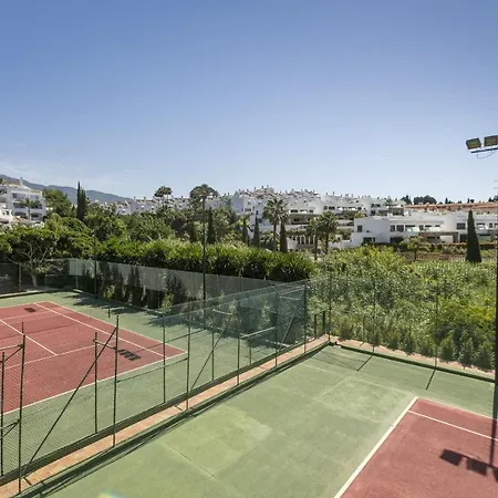 Apartment Senorio De Marbella - 3 Bedroom Penthouse By Finest Rentals *