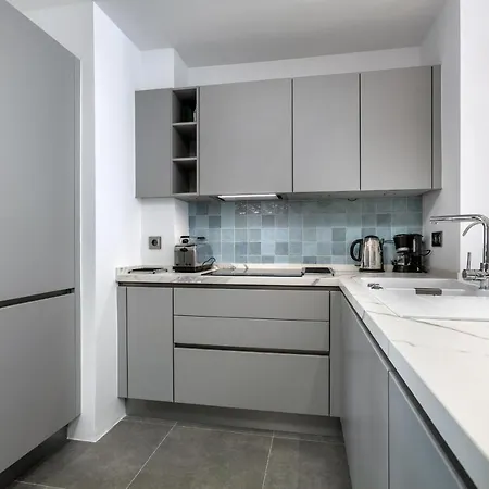 Senorio De Marbella - 3 Bedroom Penthouse By Finest Rentals